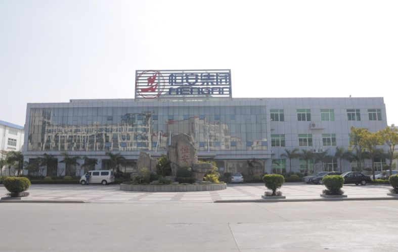 安尔乐纸尿裤：守护宝宝健康成长的温馨之选